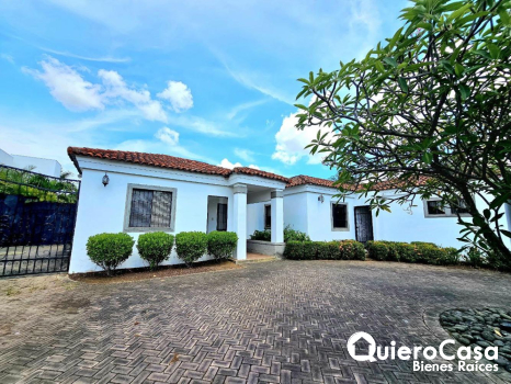 Casa en Renta en Las Cumbres