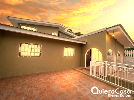 Venta de casa en Lomas de San Angel