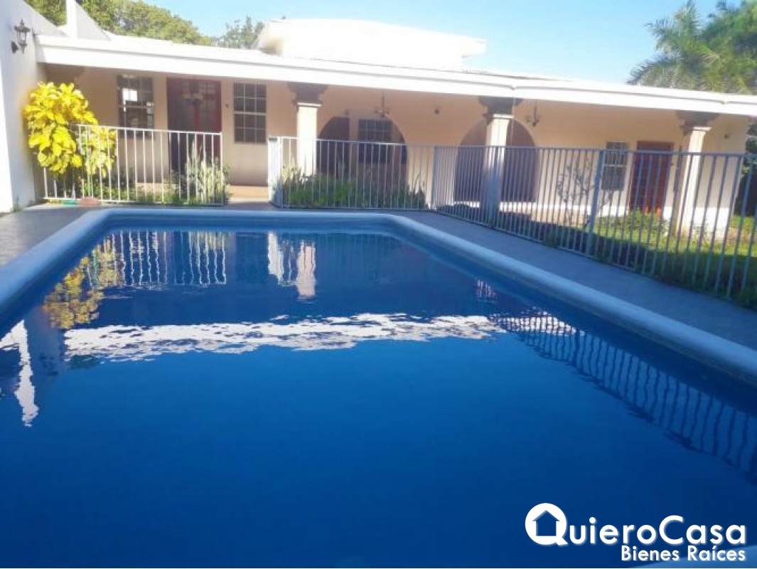Renta de preciosa casa en las Colinas | Alquiler QC2881