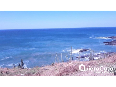 Se vende lote de 1,037 mts2 en Playa El Remanso
