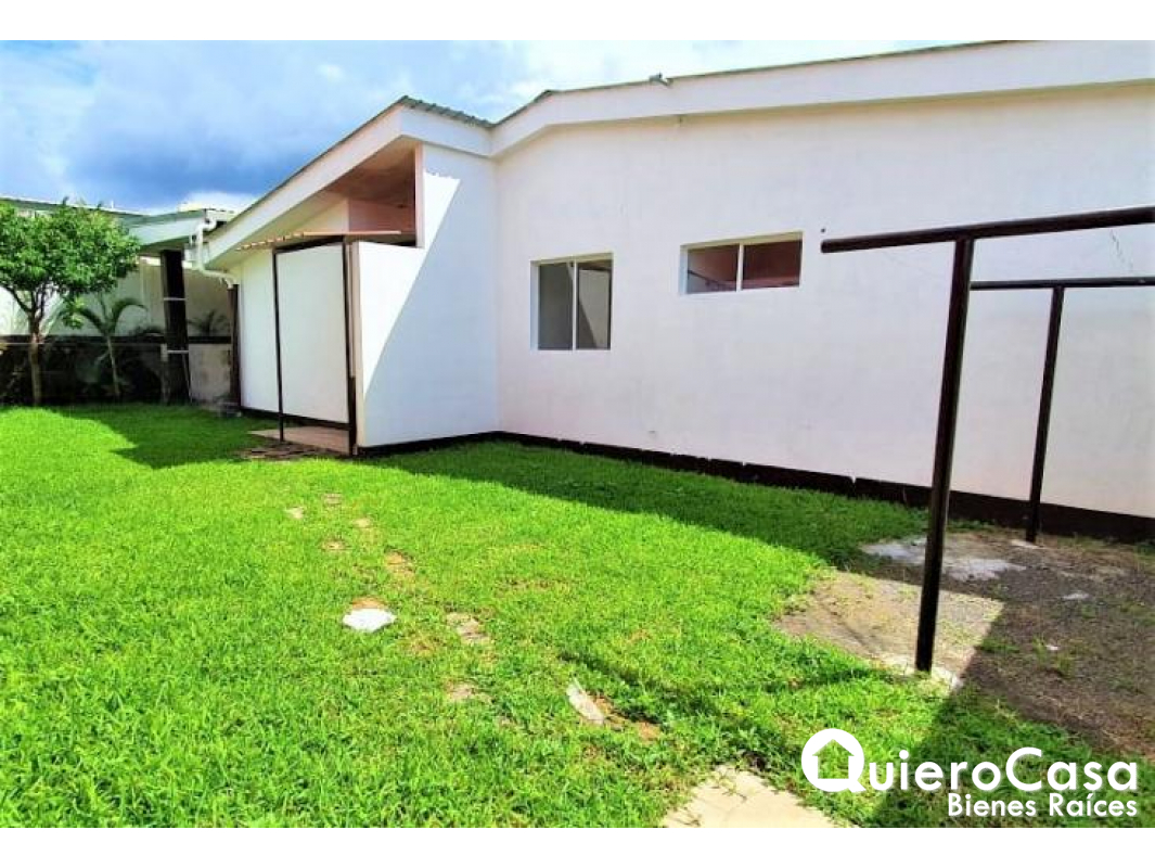 Hermosa casa en venta en Sierras Doradas Bienes Raíces QuieroCasa