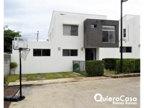 Casa de tus sueños en venta en Santo Domingo