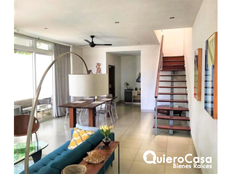 Hermoso towhouse en renta