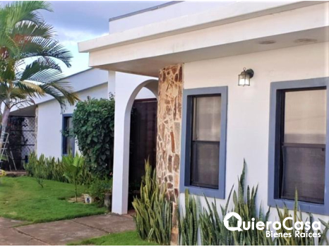 Preciosa casa en venta en Santo Domingo