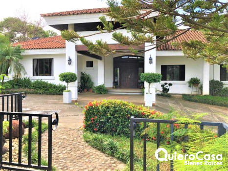 Hogar Perfecto: Preciosa Residencia en Venta