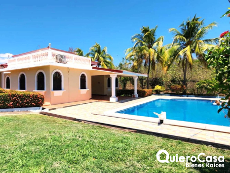 Hermosa Residencia en Venta en Granada