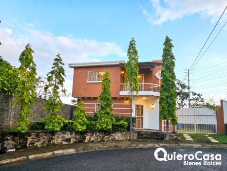 Hermosa residencia en venta en Carretera Masaya