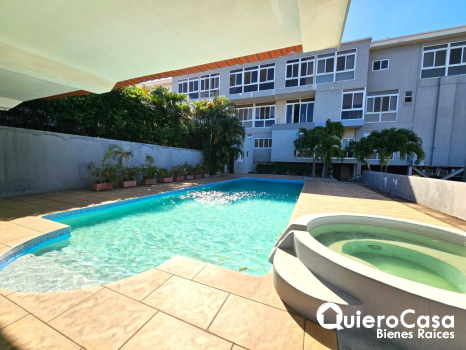 ¡Apartamento Amueblado en Renta en Las Cumbres!