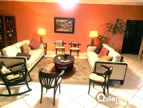 ¡Casa Amueblada en Renta en Carretera Sur!