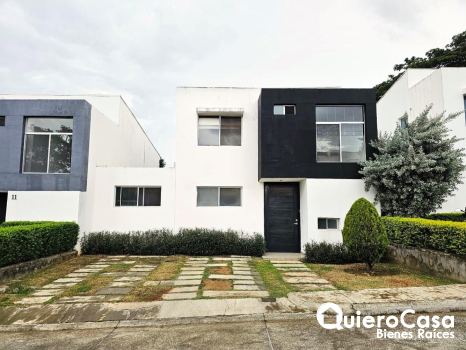 Casa en Renta en Santo Domingo con Lnea Blanca