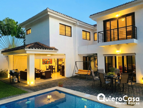 Casa en Venta en Carretera a Masaya