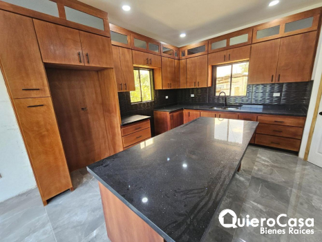 Casa en Renta en Carretera Sur
