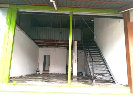 Local en Renta Sobre Pista Roberto Huembes