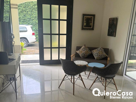 Casa Amueblada en Renta en Las Cumbres
