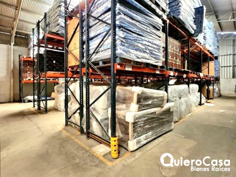 Amplia Bodega en Renta en Carretera Norte