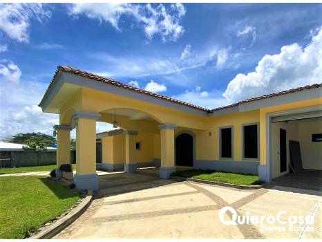 Casa Semi Amueblada en Renta en Las Colinas