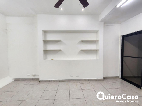 Oficina en Renta Semi Amueblada en Colonia Centroamérica