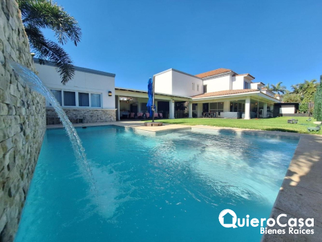 Casa Amueblada en Renta en Las Colinas