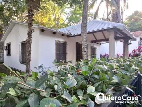 Casa en Renta en Villa Fontana