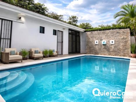 Casa en Renta en Las Colinas