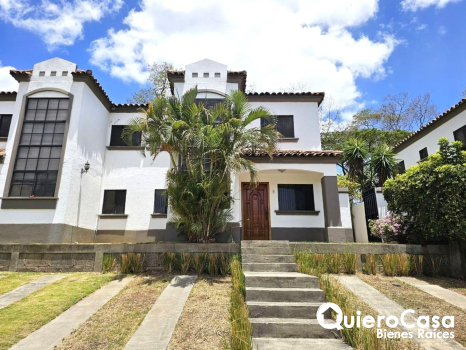 Casa Amueblada en Renta en Santo Domingo