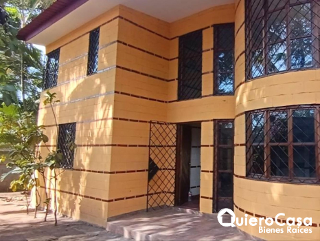 Casa en Venta en Villa Fontana Sur