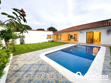 Preciosa Residencia en Venta en Santo Domingo