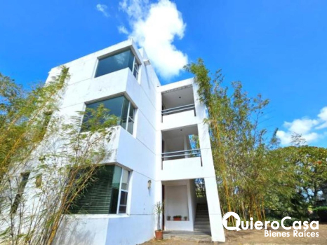 Apartamento Semiamueblado en Renta en Villa Fontana