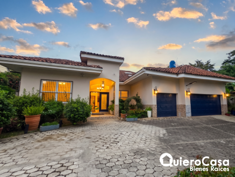 Casa en Renta en Carretera Sur