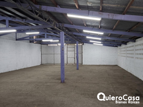 Renta de Bodega en Montoya