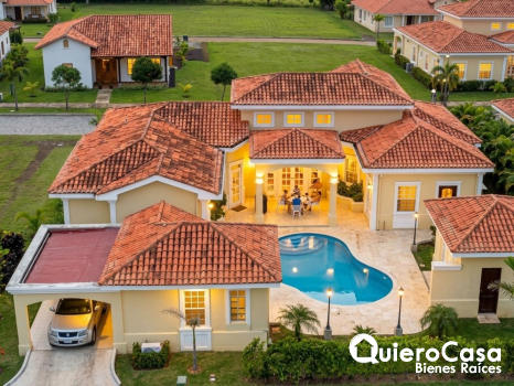 ¡Tu Paraíso Frente al Mar Te Espera en Gran Pacífica!