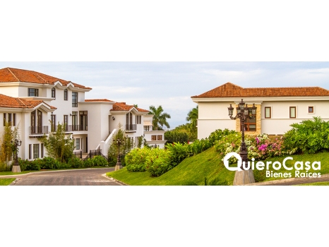 Renta de Preciosa Casa amueblada en Viejo Santo Domingo